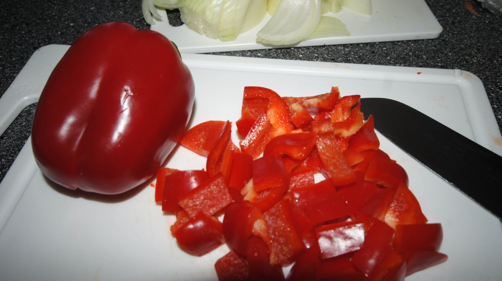 Paprika kuttet og klar for gulasjgryten.