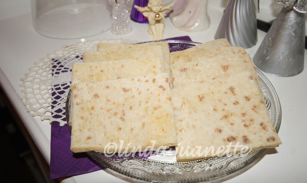 Til kaffelefse smøres lefsa med godt smør, sukker og kanel. 